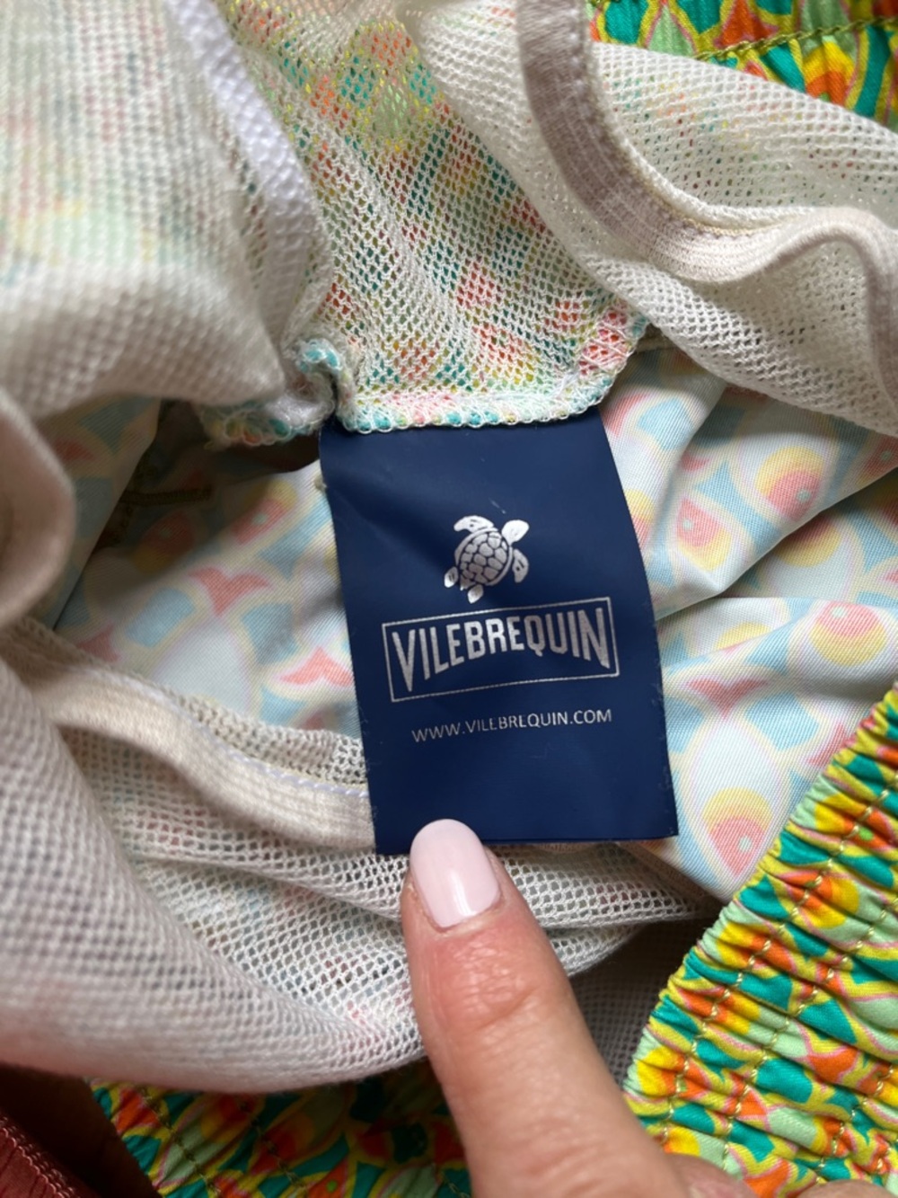 Vilebrequin men’s swim trunks in size Medium. Collector 1978 edition. Yellow - Picture 7 of 13